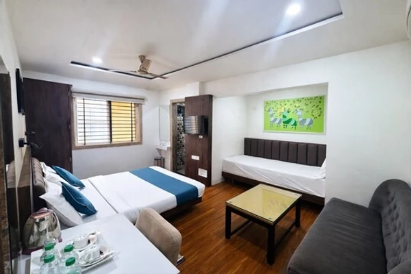 best hourly hotel in hotel shree ram palace indore
