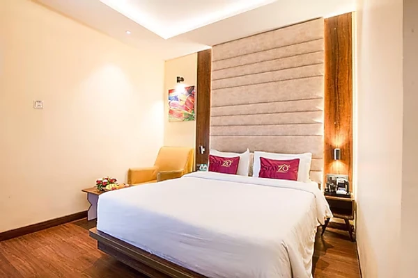 hotels for few hours in hotel stay zo indore