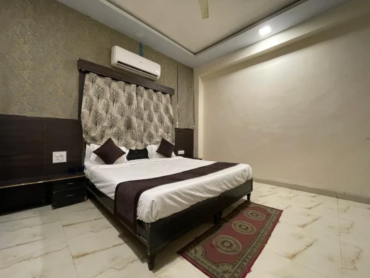 hourly hotels in hotel sunrise a1 indore