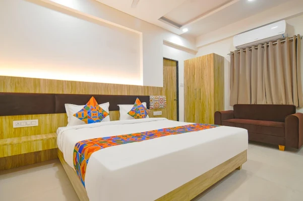 budget hotels in hotel suraj kunj indore
