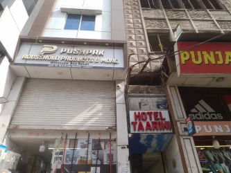 five star hotels in hotel taarini rajwada indore