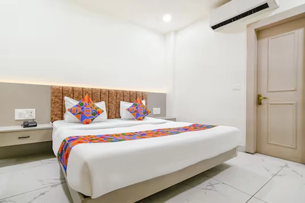 best hotels for couple in kreston heights hotel 78 indore