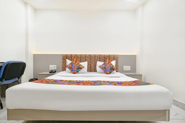 corporate hotels in kreston heights hotel 78 indore