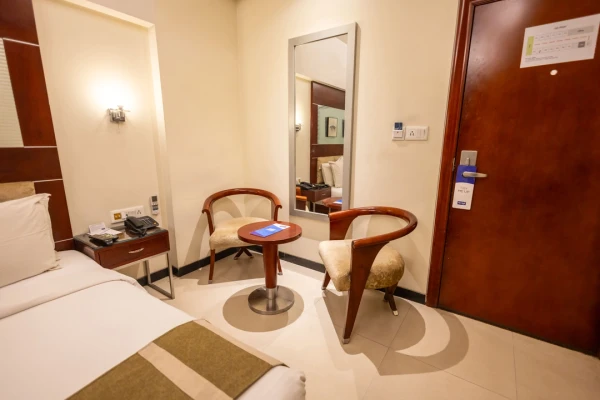 online room booking in vijay nagar, indore - kyriad hotel indore