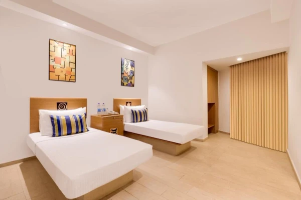 hotel near indore airport - lemon tree hotel indore