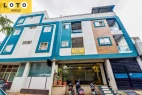 early check in hotels in loto hotel bangali square indore