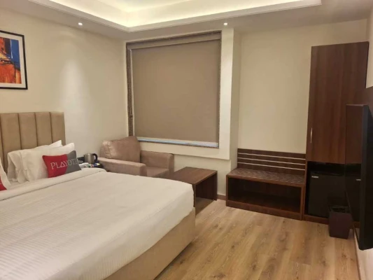 luxury hotel in playsales ssr indore