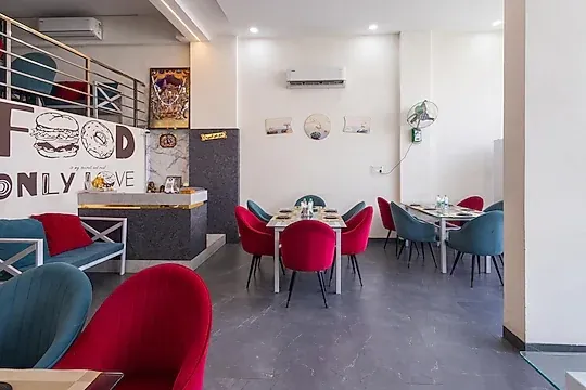 hotel near indore airport - pravasa stay dewas naka