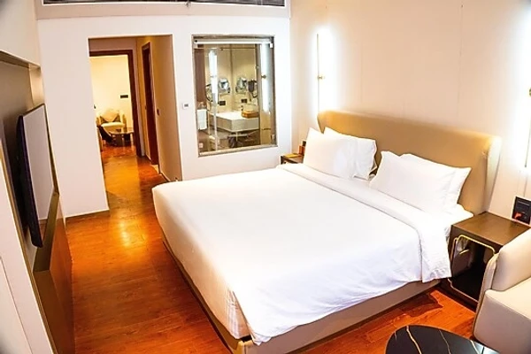 hotel in vishnu puri, indore for couples - pride plaza indore
