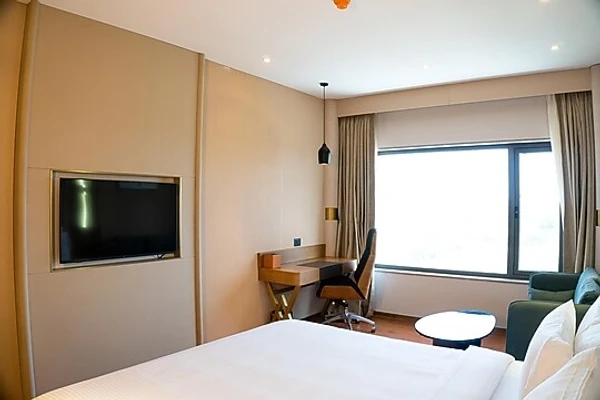 hotel in vishnu puri, indore for family - pride plaza indore