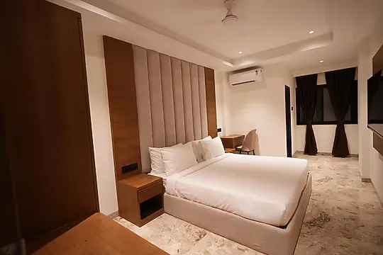early check in hotels in silvotel premier by bizzgrow hotels indore