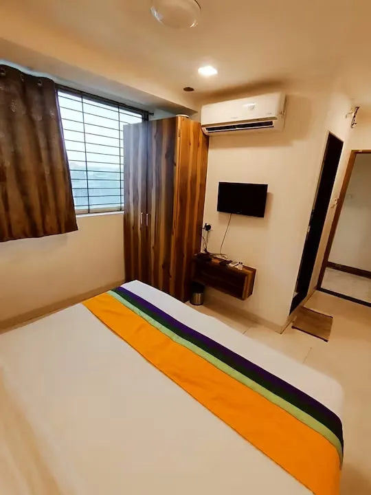 day use hotels in silvotel stays indore