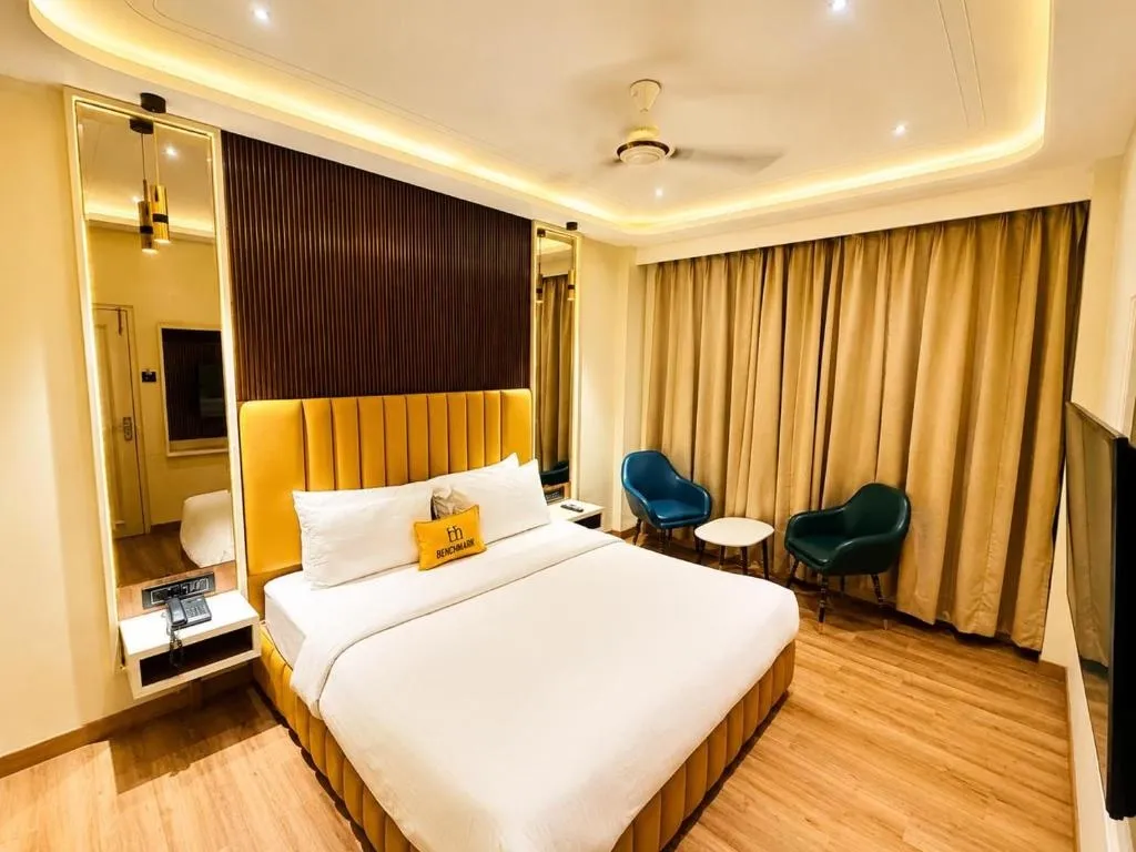 flexible hotel booking in the benchmark hotel indore