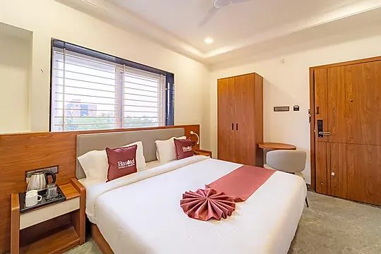 group holiday hotels in the grand tanishqa by basotel indore