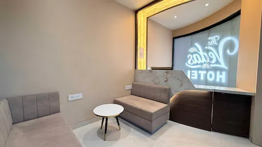 best hourly hotels in the veda's hotel indore