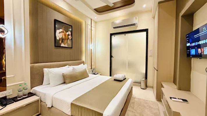 best 24 hours check in hotels in the veda's hotel indore