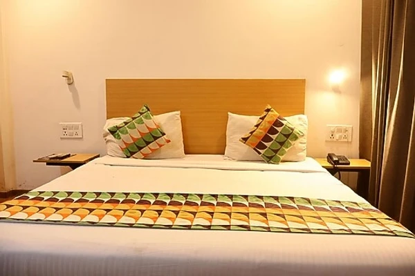 hotel in scheme 54, indore for family - trpotels formerly destiny 78