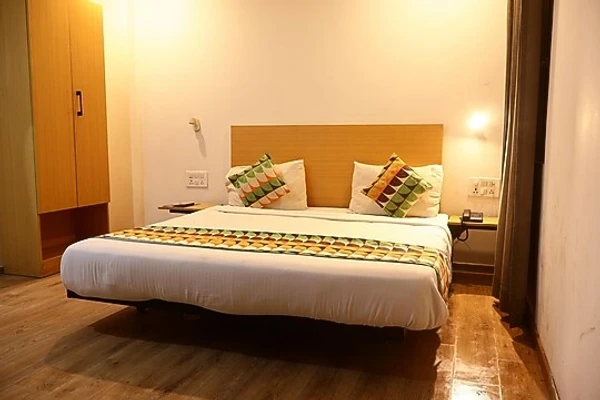hourly hotel in trpotels formerly destiny 78 indore