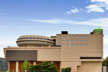 hotel with gym in naudra bridge, jabalpur - lemon tree premier jabalpur