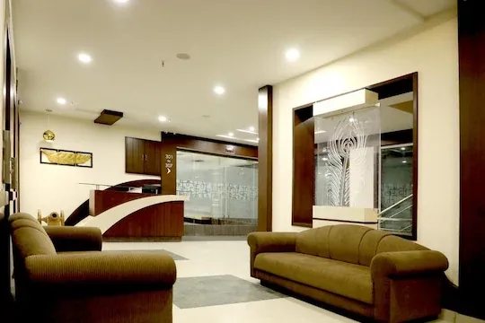 hotel with party hall in naudra bridge, jabalpur - playotel inn anmol classic, jabalpur