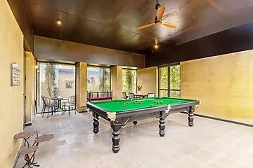 hotel with gym in jheejha, jaipur - elivaas hari bagh 4 bhk villa with gaming zone