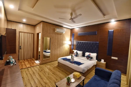 hotel with party hall in chitrakoot, jaipur - foxoso fiori hotel jaipur