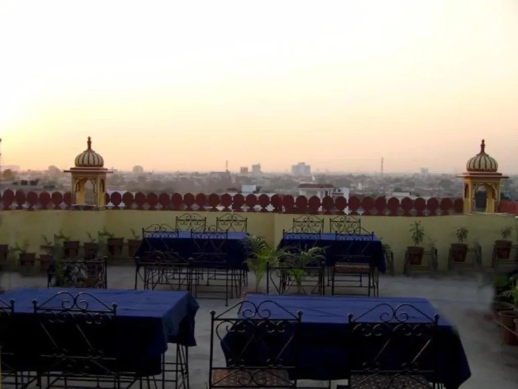top hotels in hotel baba haveli jaipur