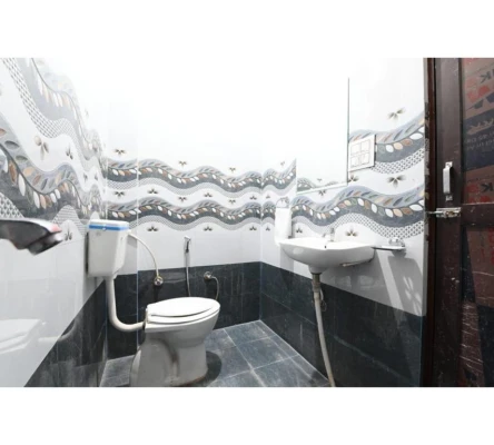 cheap and best hotels in hotel lakhdatar jaipur