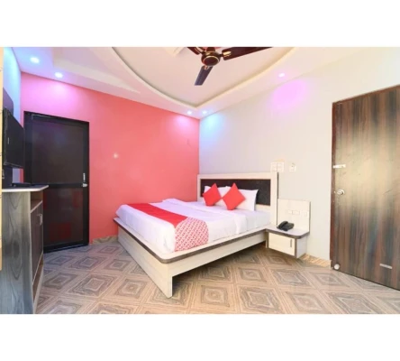 five star hotels in hotel lakhdatar jaipur