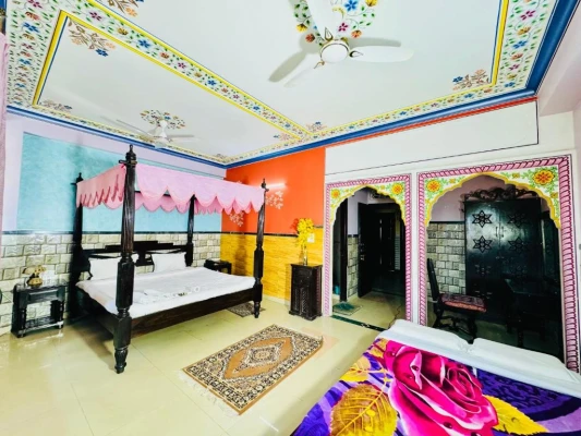 online room booking in sindhi camp, jaipur - hotel moon light