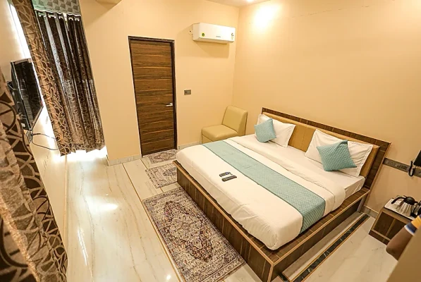 best luxury hotels in hotel pearl square jaipur