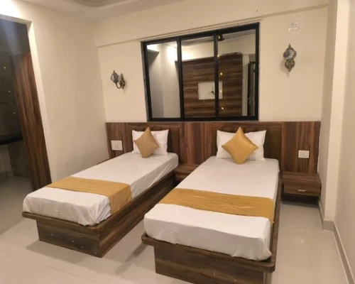 family hotel with pool in mansarovar, jaipur - hotel starlink by the nine hotel