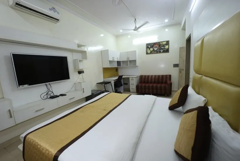 hourly stay hotels in hotel the 11 inn jaipur