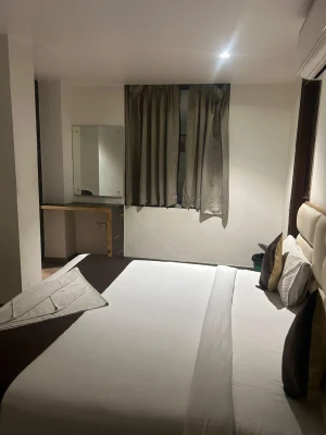 jacuzzi hotel in pratap nagar, jaipur - hotel the crims