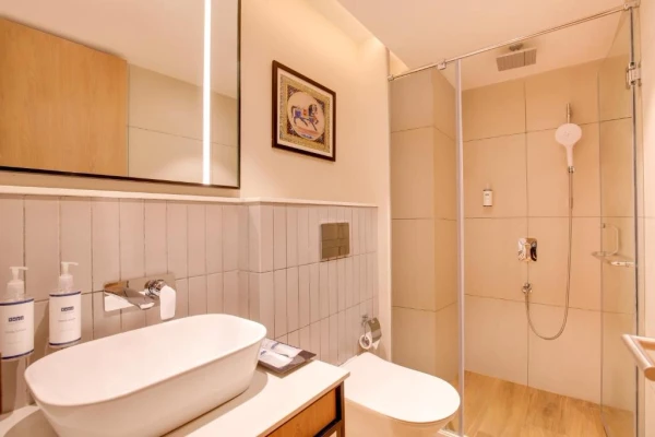 hotel near jaipur airport - keys lite by lemon tree hotels jaipur