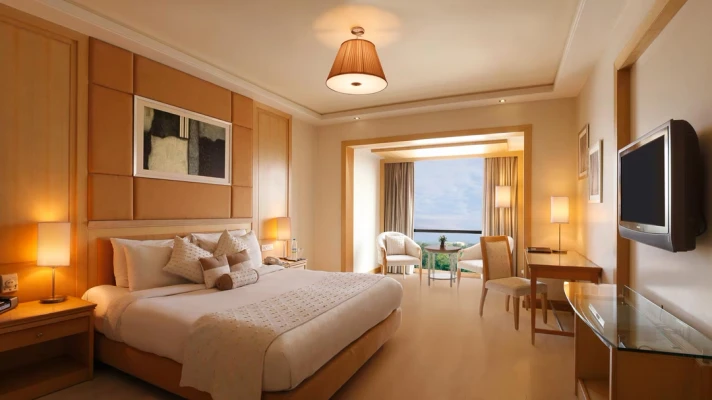 budget hotel in bani park, jaipur - lemon tree premier jaipur