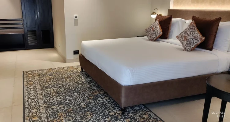 hotel with gym in sitapura, jaipur - pride amber villas