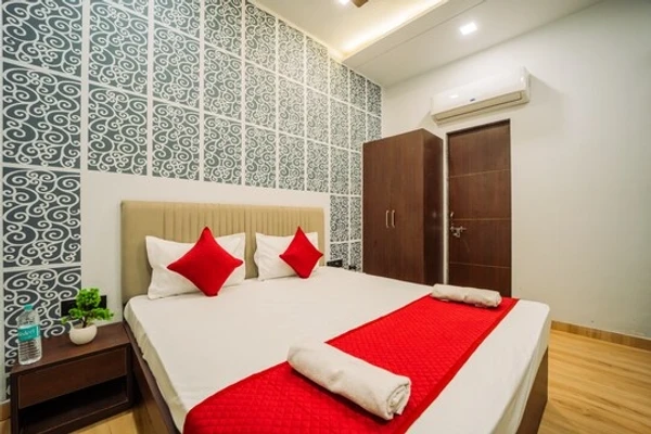 jacuzzi hotel in mansarovar, jaipur - sky touch hotel