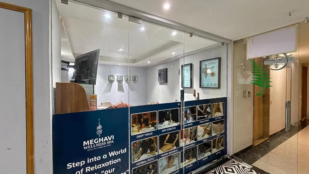 best hotels for few hours in the luxurious cozy stay jaipur