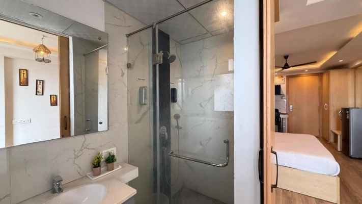 day stay hotels in the luxurious cozy stay jaipur