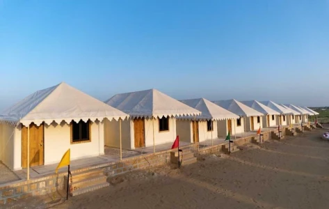 jacuzzi hotel in kanoi, jaisalmer - barkha desert safari camp sam sand dunes