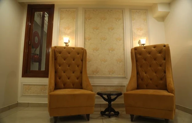 top hotels in hotel whitestone residency jalandhar
