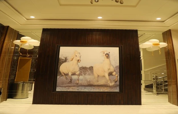 hotels for unmarried couples in hotel whitestone residency jalandhar