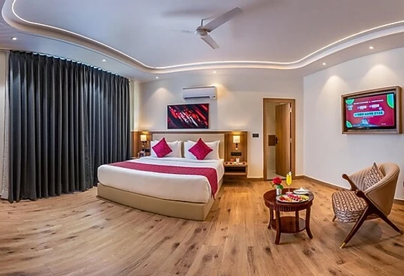 hotel with swimming pool in katra, jammu - lords inn katra