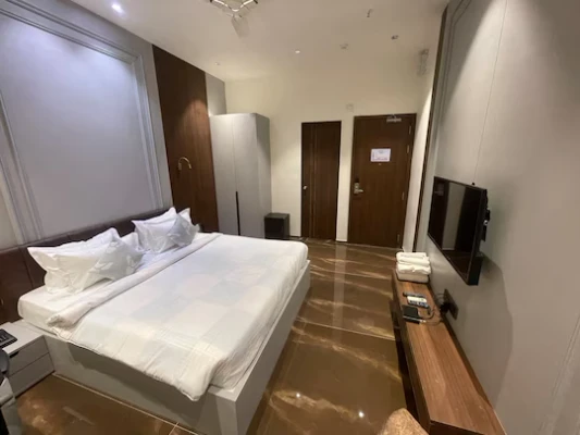 hotel with swimming pool in mithoi, jamnagar - hotel vits jamnagar