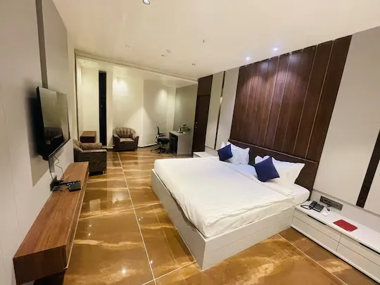 hotel with gym in mithoi, jamnagar - hotel vits jamnagar