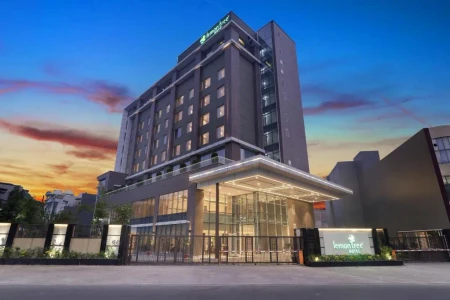 hotel with gym in railway station road, jhansi - lemon tree hotel jhansi