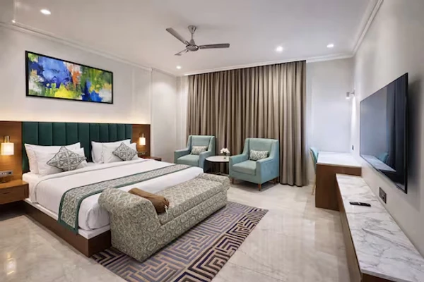 hotel with banquet hall in milap nagar, jhunjhunu - hotel the crown inn jhunjhunu