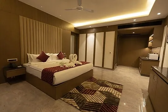 hotel with swimming pool in subhash colony, jodhpur - pride resort jodhpur