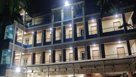 hotel with banquet hall in ramanayapeta, kakinada - sridevi grand